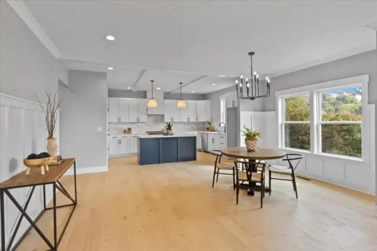 218 Moonstone Rd kitchen and dining - Cole Construction custom home