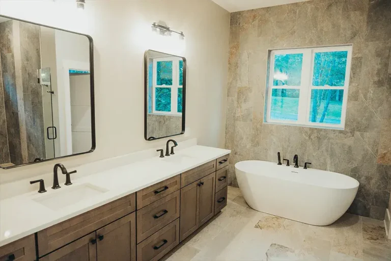 Primary bathroom with soaking tub - Cole Construction custom home